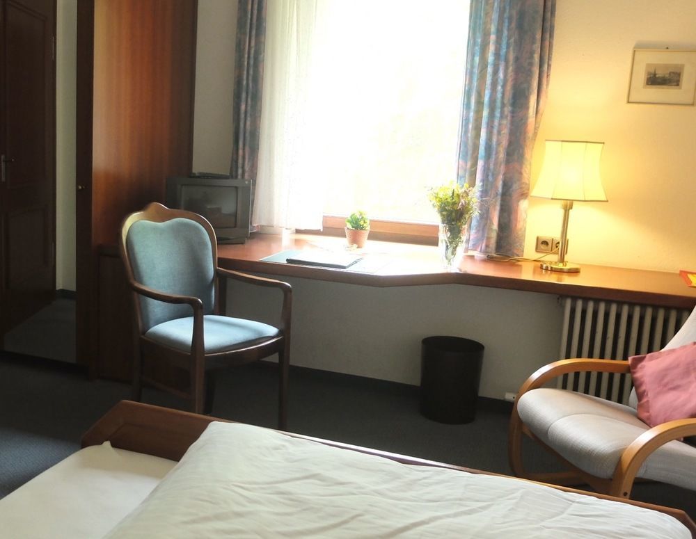 Hotel Valsana Am Kurpark Бад Вилдбад Екстериор снимка